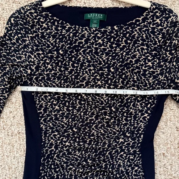 Lauren Ralph Lauren classic sheath dress in a navy & neutral abstract print S 4 - Picture 7 of 13